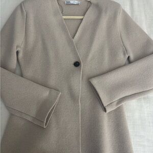 Zara Women's Tan cardigan